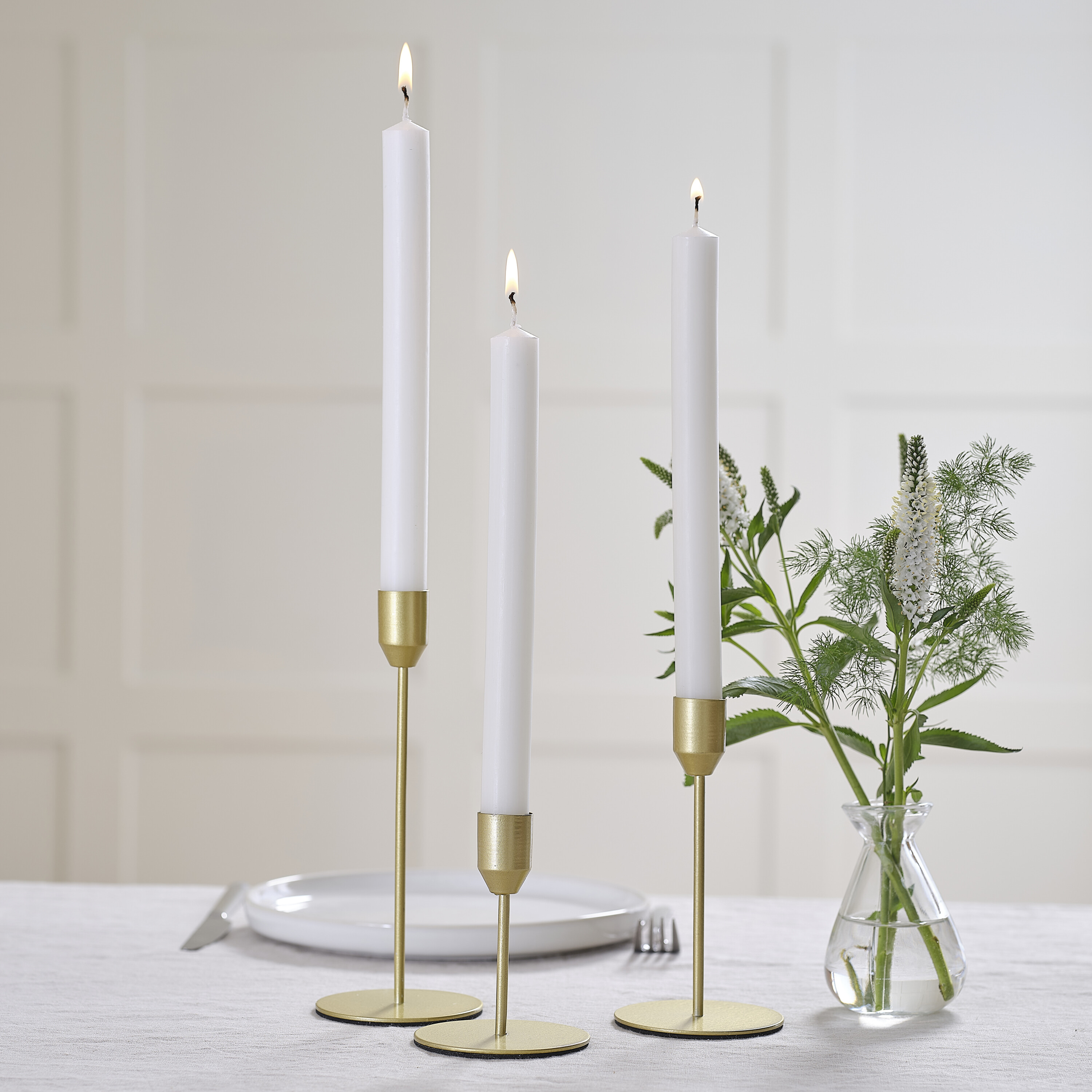 White Straight Dinner Candles | Ginger Ray