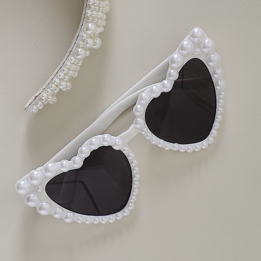 HeartThrob Sunglasses – Sauce Strap